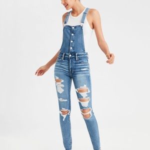 American Eagle Tomgirl Overalls
